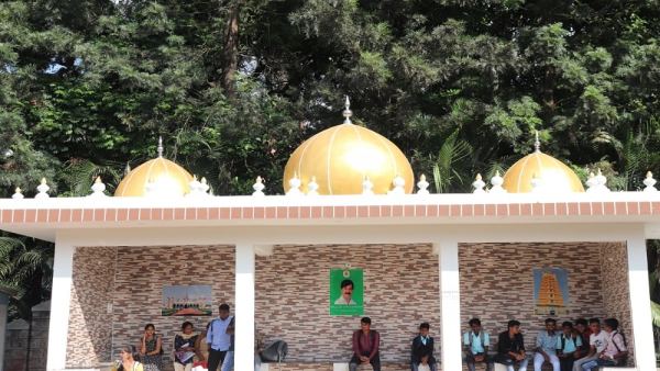 ಮನಸ್ತಾಪಕ್ಕೆ ತುಪ್ಪ ಸುರಿದ ಗುಂಬಜ್ ವಿವಾದ
