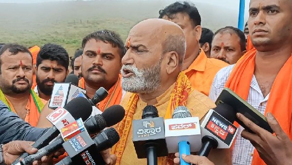 ಚಿಕ್ಕಮಗಳೂರಿನಲ್ಲಿ ಬೃಹತ್ ಶೋಭಾಯಾತ್ರೆ