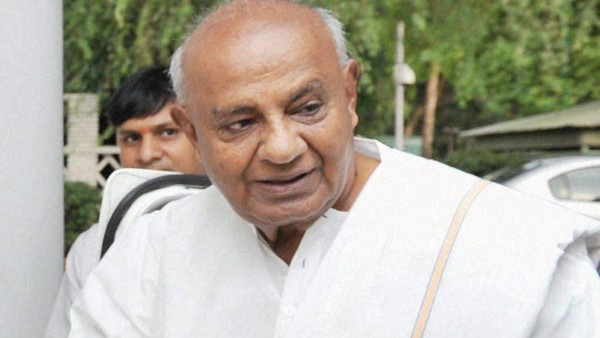 HD Deve Gowda write a letter to PM Narendra Modi to install Kempegowdas statue in Parliament HD Deve Gowda write a letter to PM Narendra Modi to install Kempegowdas statue in Parliament