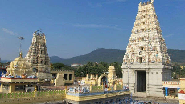ಭಕ್ತರ ಓಡಾಟದ ಬಗ್ಗೆ ಸ್ಪಷ್ಟನೆ ಸಿಗಬೇಕು