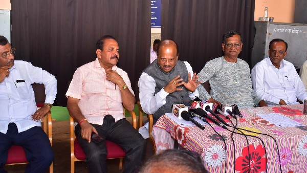 ಸಮ್ಮೇಳನದ ನೆನಪಿಗಾಗಿ ಸ್ಮರಣ ಸಂಚಿಕೆ