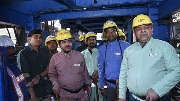 Pralhad Joshi who visited 225 meter deep Jhanjra mine Pralhad Joshi who visited 225 meter deep Jhanjra mine