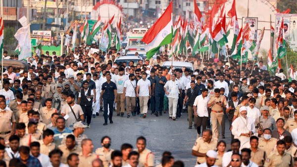 KGF 2 music in Bharat Jodo Yatra: FIR Against Rahul Gandhi KGF 2 music in Bharat Jodo Yatra: FIR Against Rahul Gandhi