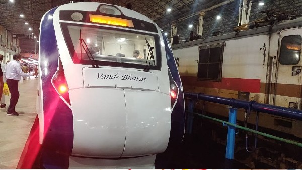 ಆನ್ಬೋರ್ಡ್ ವೈಫೈ ಹಾಟ್ಸ್ಪಾಟ್ ಸೌಲಭ್ಯ