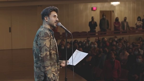 Comedian Vir Das show cancelled in Bengaluru amid Protest by Right wing group Comedian Vir Das show cancelled in Bengaluru amid Protest by Right wing group