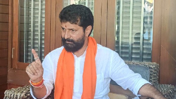 ಸಮಾಜ ಸಂಘಟಿತವಾಗಿ ಇಂತವರನ್ನು ಎದುರಿಸಬೇಕು
