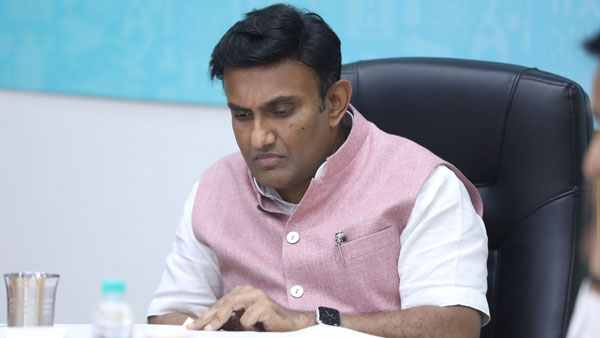 Minister k. sudhakar outraged on Congress Minister k. sudhakar outraged on Congress