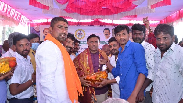 ಭರವಸೆಗಳನ್ನಈಡೇರಿಸಲೂ ಉತ್ಸುಕನಾಗಿದ್ದೇನೆ