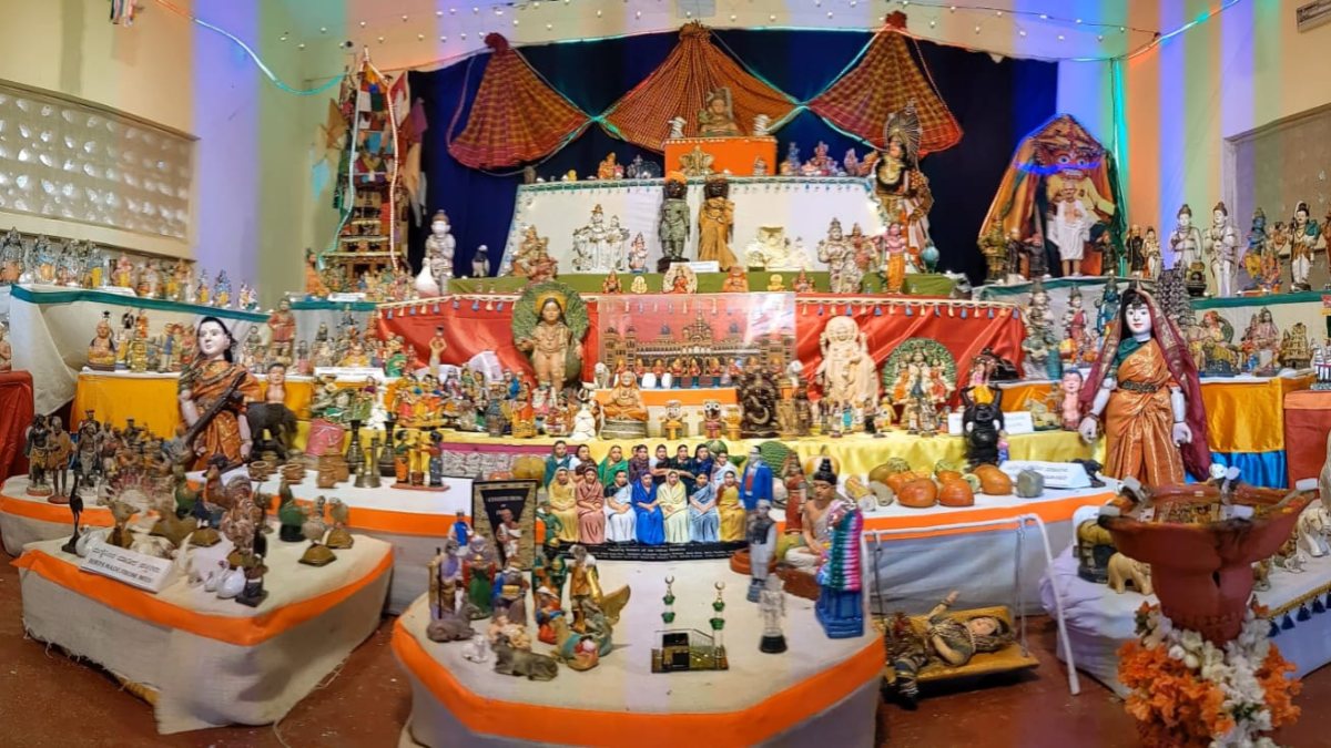 ರಾಮನಗರ ಜಾನಪದ ಲೋಕದಲ್ಲಿ ಕೂರಿಸುವ ದಸರಾ ಬೊಂಬೆಗಳ ವಿಶೇಷತೆಗಳೇನು..? Dasara