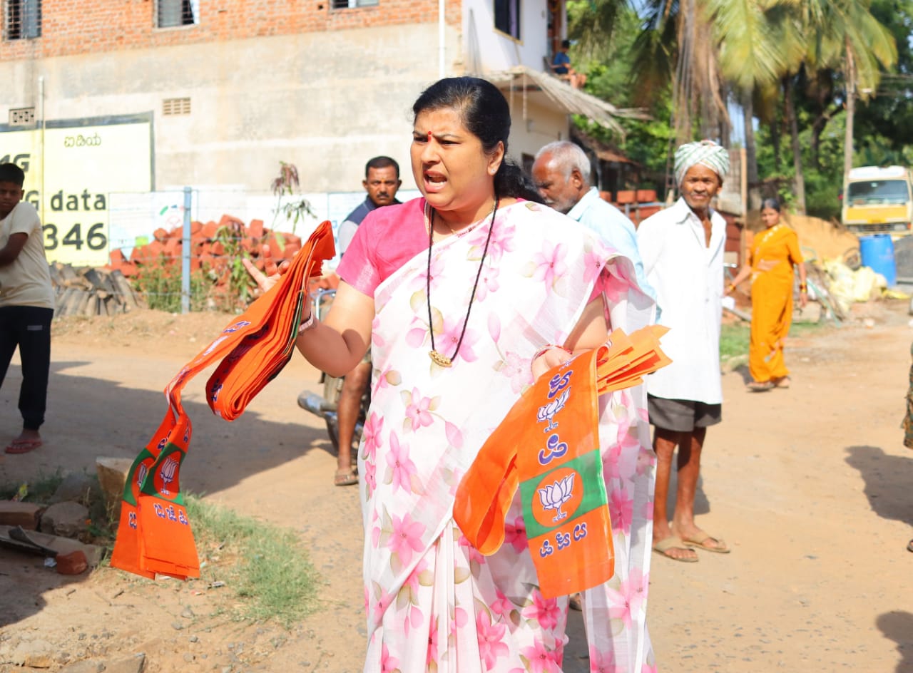 भाजपा कार्यकर्ताओं पर अनुचित प्रचार व्यवहार के आरोप