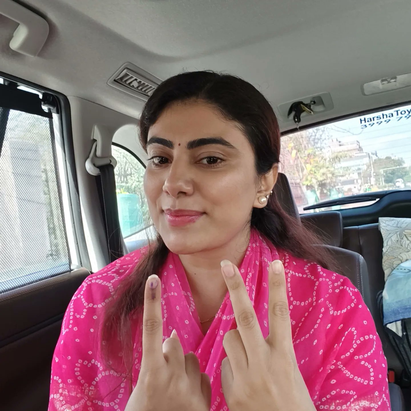 रीवाबा जडेजा ने लोकसभा चुनाव में हिस्सा लिया