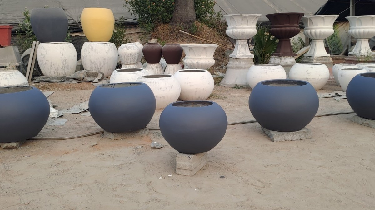 ರಾಹುದೋಷ ಇದ್ದರೆ ಮನೆಯಲ್ಲಿ ಖಾಲಿ ಕುಂಡ ಈ ದಿಕ್ಕಿಗೆ ಇಡಿ.. Vastu Tips for