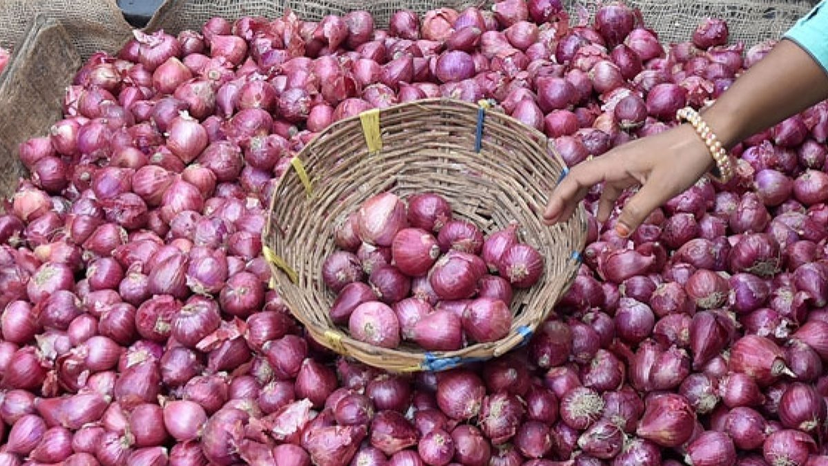 Onion Benefits ಕಣ್ಣೀರಿಳಿಸುವ ಈರುಳ್ಳಿಯಿಂದ ಏನೆಲ್ಲಾ ಉಪಯೋವಿದೆ ಗೊತ್ತಾ
