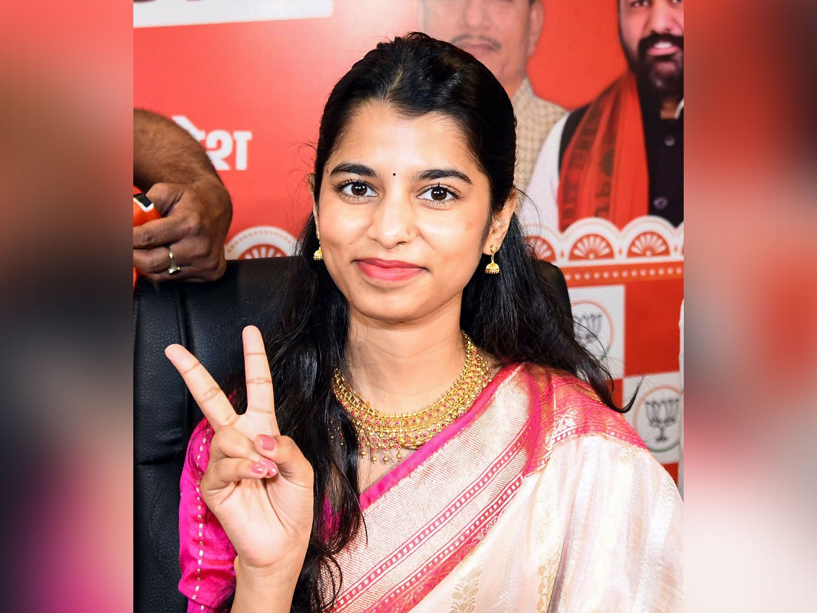 ಅತ್ಯಂತ ಕಿರಿಯ ಶಾಸಕಿ