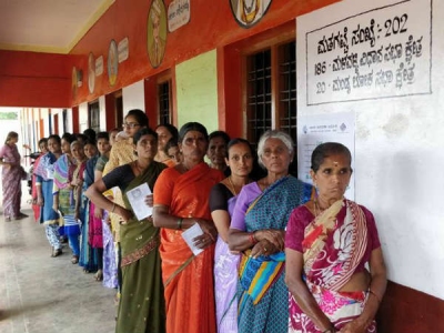 ಮಂಡ್ಯದ ಮತದಾರರ ಪಟ್ಟಿ ಅಂತಿಮ, ಜಿಲ್ಲೆಯಲ್ಲಿ 14 ಲಕ್ಷ ಮತದಾರರು ಮಂಡ್ಯದ ಮತದಾರರ ಪಟ್ಟಿ ಅಂತಿಮ, ಜಿಲ್ಲೆಯಲ್ಲಿ 14 ಲಕ್ಷ ಮತದಾರರು