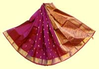 How to preserve silk Saries ?