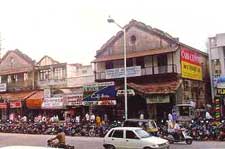 M.G.Road : Vehicles everywhere