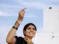 Neeli banali teelihoodenu naanu eedina...