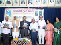 Four Kannada Books saw the light of the Day! Image courtesy: Vallisha Shastri