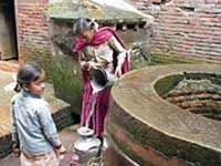 Water problem : The wearer knows where the shoe pinches