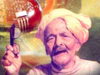 Lecture on Da.Ra.Bendre and his Poems held on May.13th 2007 at Bhoomika, Merryland.
