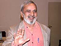 Jnanapeetha Award winner U.R.Ananthmurthy turns 74
